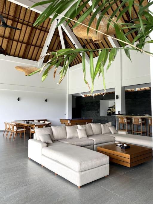 Villa Vespa Lovina Εξωτερικό φωτογραφία