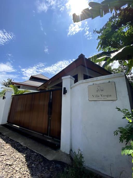 Villa Vespa Lovina Εξωτερικό φωτογραφία